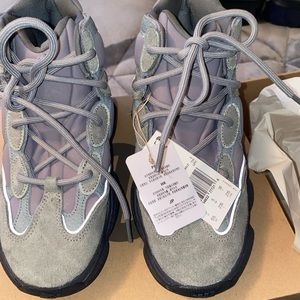 Yeezy 500 high “mist”